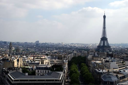 paris eiffel tower