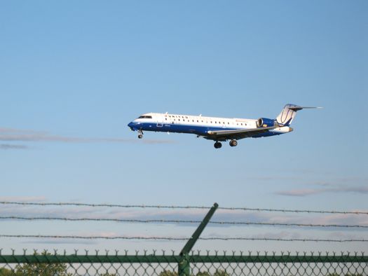 plane landing at ALB