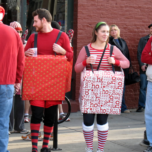 santa speedo 2010 0017