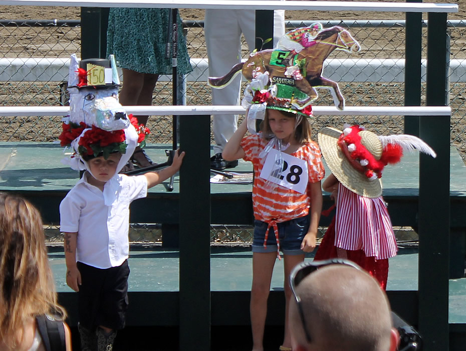 saratoga_race_course_hat_day_kids_winners.jpg