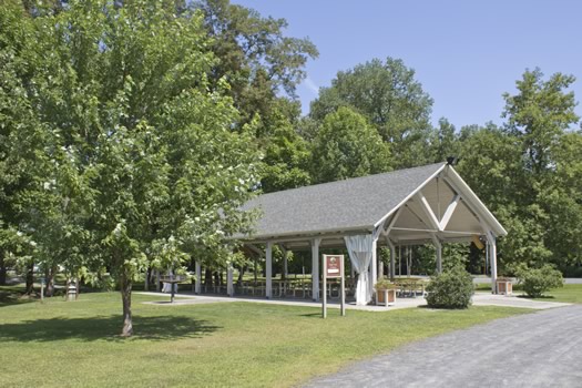 schodack_island_Eagle_nest_pavilion.jpg