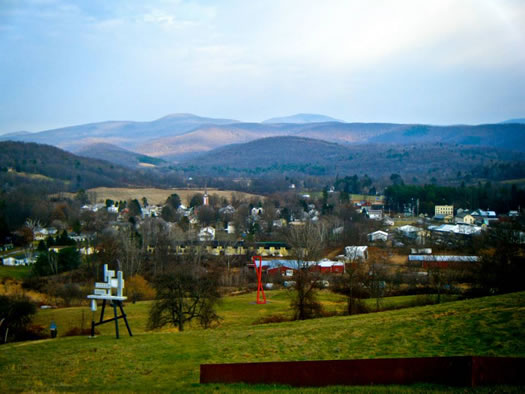 sculpture_parks_julie_cary_hill.jpg