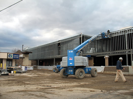 shoprite albany construction riser