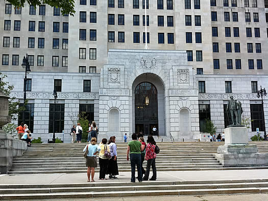 smith building after earthquake 2011-08-23