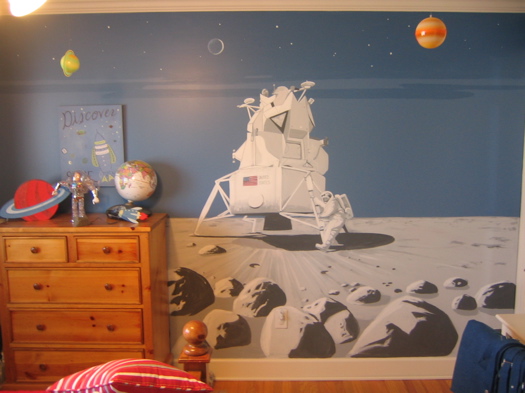 spaceship mural -- Kevin Clark.jpg