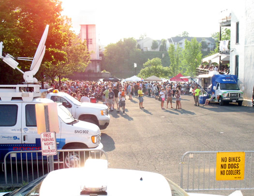 troy rockin on river green island bridge 2012-06-20