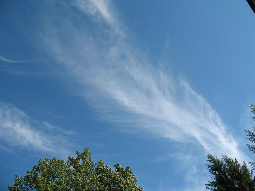 wispy river of clouds 2013-07-24
